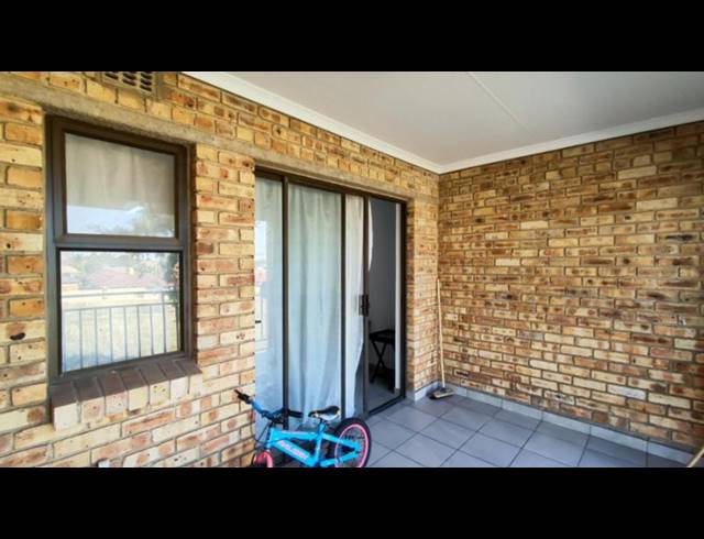 3 BEDROOM APARTMENT FOR SALE IN ALBERTSDAL